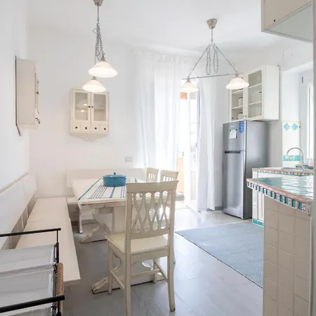 公寓 Casa Giada Fronte Mare A Due Passi Da Roma